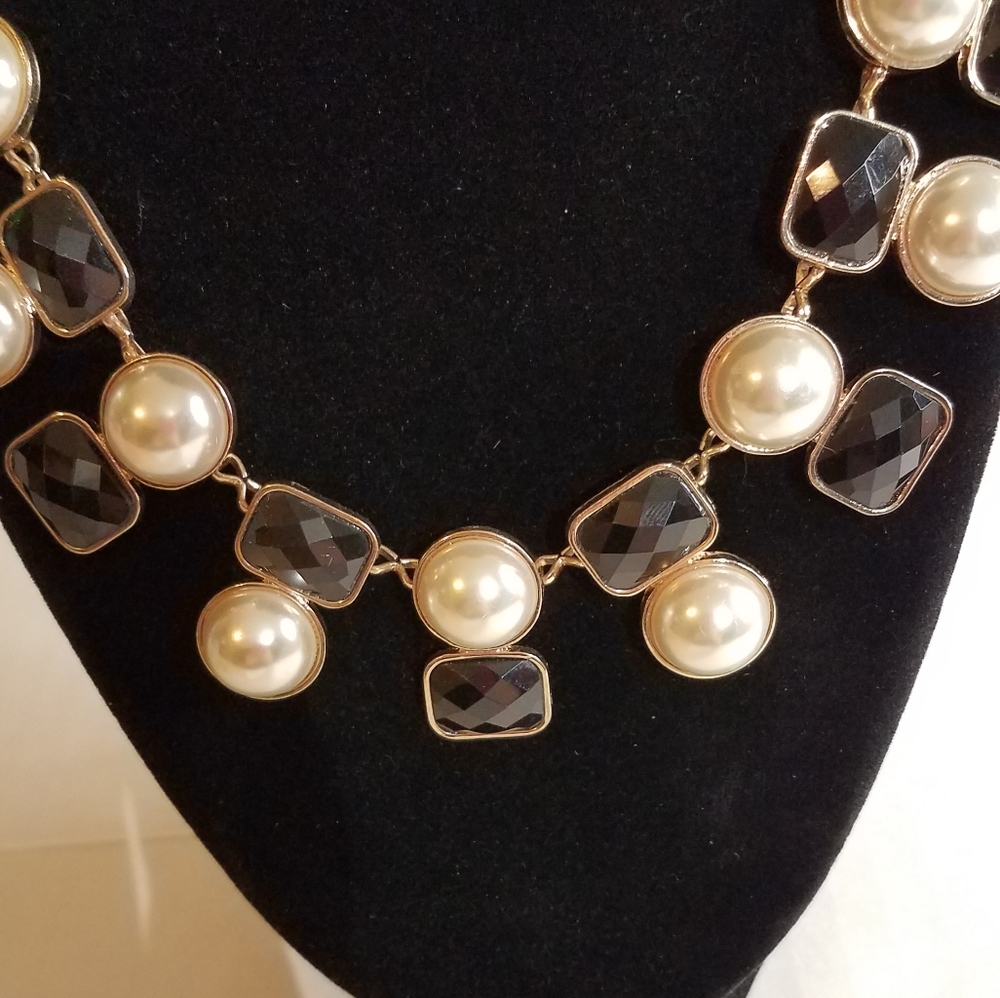 Black and white statement piece j64 - Picture 2 of 5